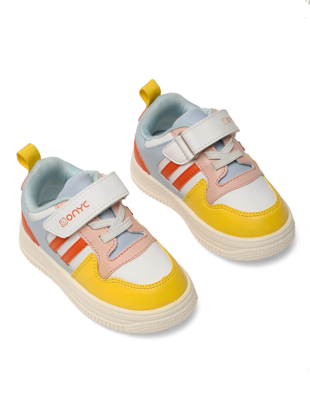 Donut Comfortable & LightWeight Sneakers With Elastic Laces - White (Unisex)