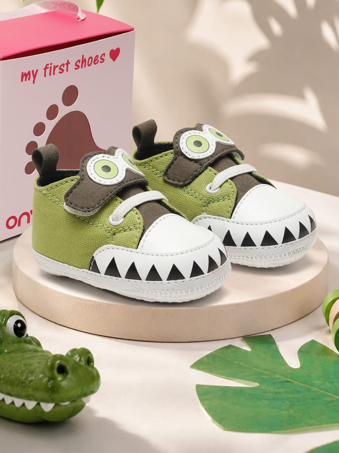 Premium Frog Barefoot Booties – Green (Unisex)